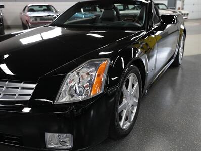 2007 Cadillac XLR - Photo 5 - Addison, IL 60101