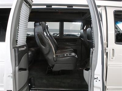 2018 Chevrolet Express 2500 Explorer Conversion   - Photo 27 - Addison, IL 60101