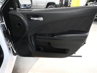 2022 Dodge Charger GT   - Photo 16 - Addison, IL 60101