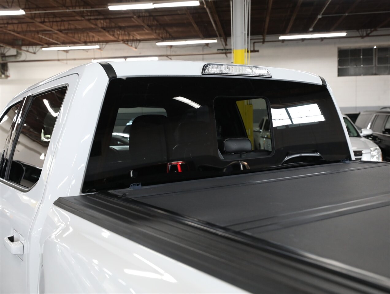 2017 Ford F-150 Raptor 4X4 - Photo 24 - Addison, IL 60101