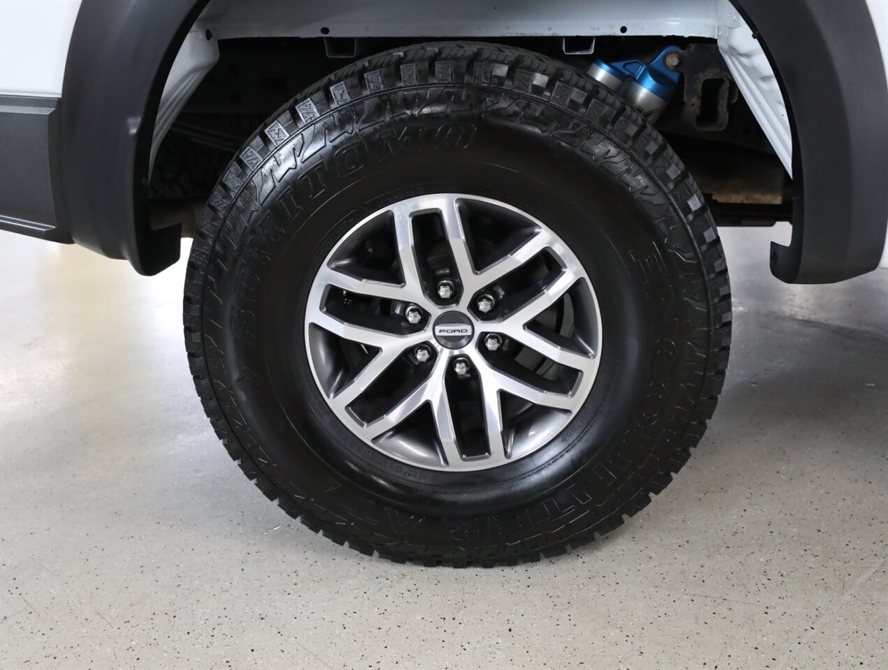 2017 Ford F-150 Raptor 4X4 - Photo 59 - Addison, IL 60101