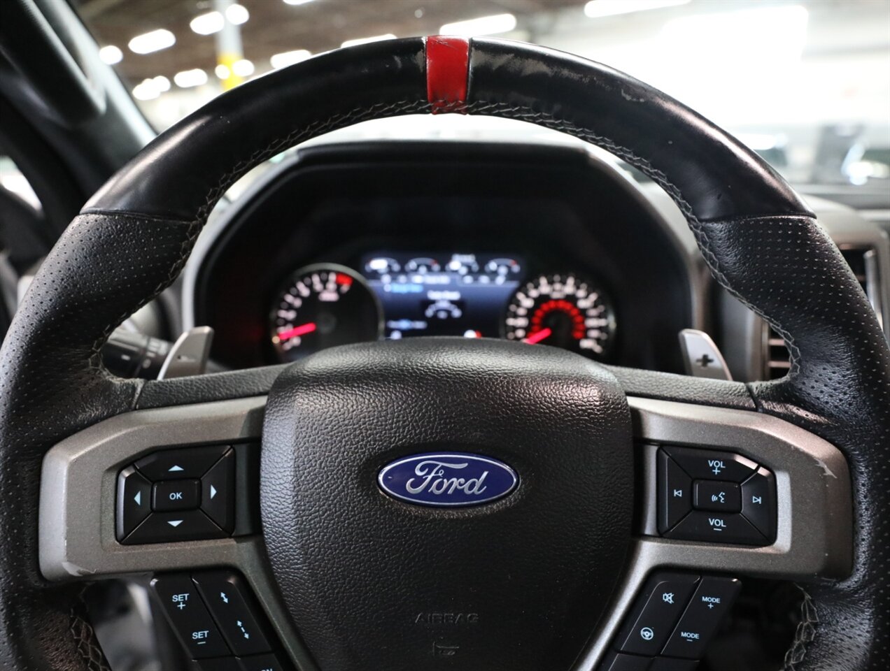 2017 Ford F-150 Raptor 4X4 - Photo 51 - Addison, IL 60101