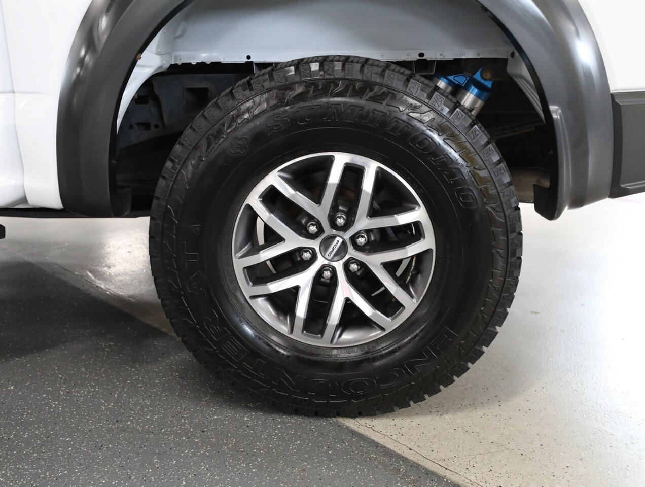 2017 Ford F-150 Raptor 4X4 - Photo 56 - Addison, IL 60101