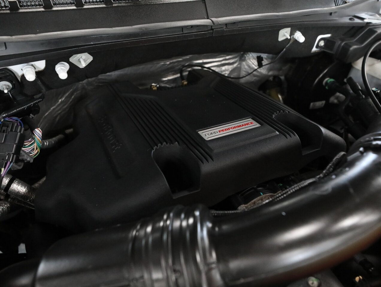 2017 Ford F-150 Raptor 4X4 - Photo 62 - Addison, IL 60101