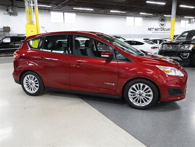 2017 Ford C-MAX Hybrid SE   - Photo 8 - Addison, IL 60101