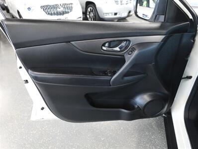2014 Nissan Rogue S   - Photo 27 - Addison, IL 60101