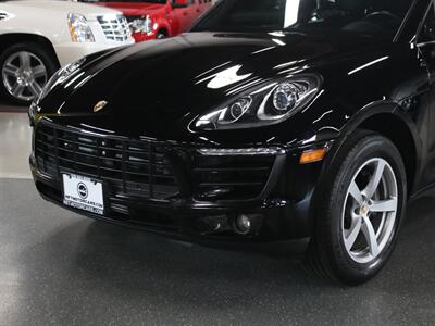 2018 Porsche Macan AWD   - Photo 3 - Addison, IL 60101