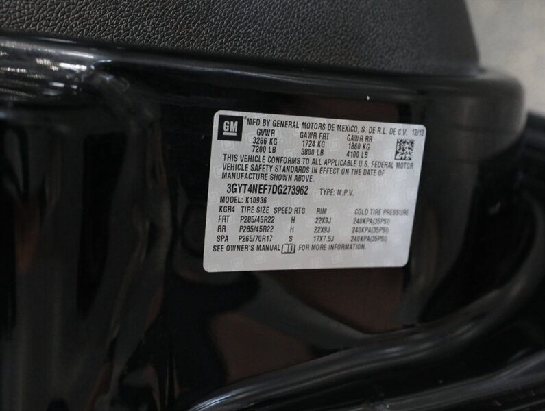 2013 Cadillac Escalade EXT Premium - Photo 43 - Addison, IL 60101