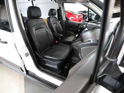 2020 Ford Transit Connect XL   - Photo 17 - Addison, IL 60101