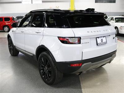 2017 Land Rover Range Rover Evoque HSE   - Photo 12 - Addison, IL 60101