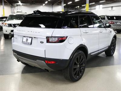 2017 Land Rover Range Rover Evoque HSE   - Photo 8 - Addison, IL 60101