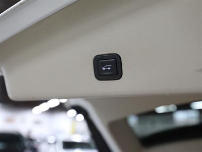 2011 Cadillac SRX Performance Collection   - Photo 24 - Addison, IL 60101