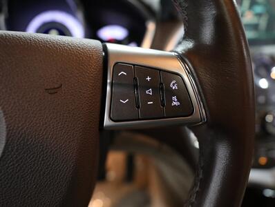 2011 Cadillac SRX Performance Collection   - Photo 39 - Addison, IL 60101