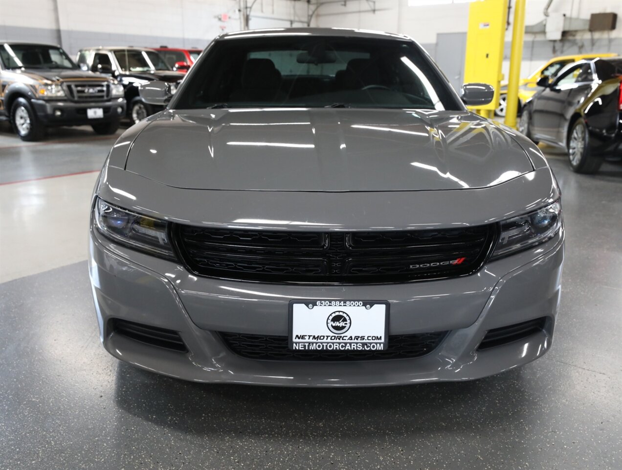 2018 Dodge Charger SXT - Photo 6 - Addison, IL 60101