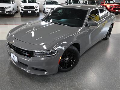 2018 Dodge Charger SXT   - Photo 2 - Addison, IL 60101