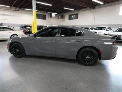 2018 Dodge Charger SXT   - Photo 16 - Addison, IL 60101