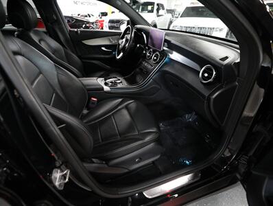 2019 Mercedes-Benz GLC 300 4MATIC   - Photo 17 - Addison, IL 60101