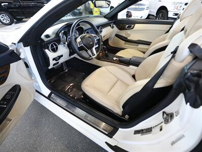 2015 Mercedes-Benz SLK 250   - Photo 23 - Addison, IL 60101