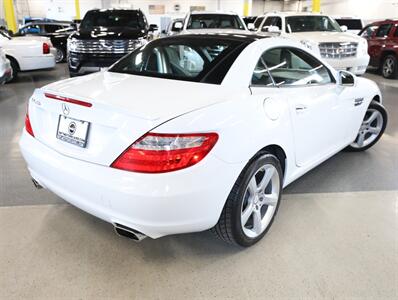 2015 Mercedes-Benz SLK 250   - Photo 39 - Addison, IL 60101