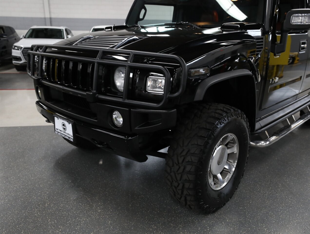 2008 Hummer H2 SUT Luxury photo 3