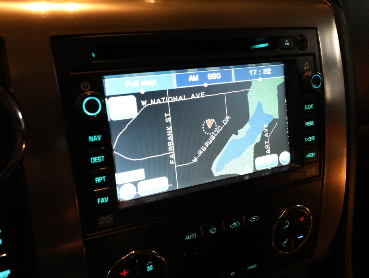 2008 Hummer H2 SUT Luxury photo 40