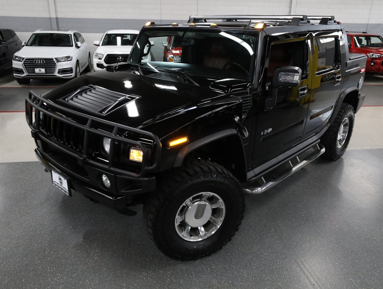 2008 Hummer H2 SUT Luxury photo 2