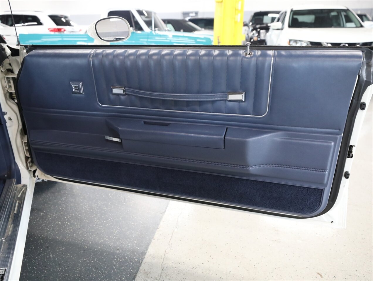 1984 Chevrolet Monte Carlo SS - Photo 26 - Addison, IL 60101