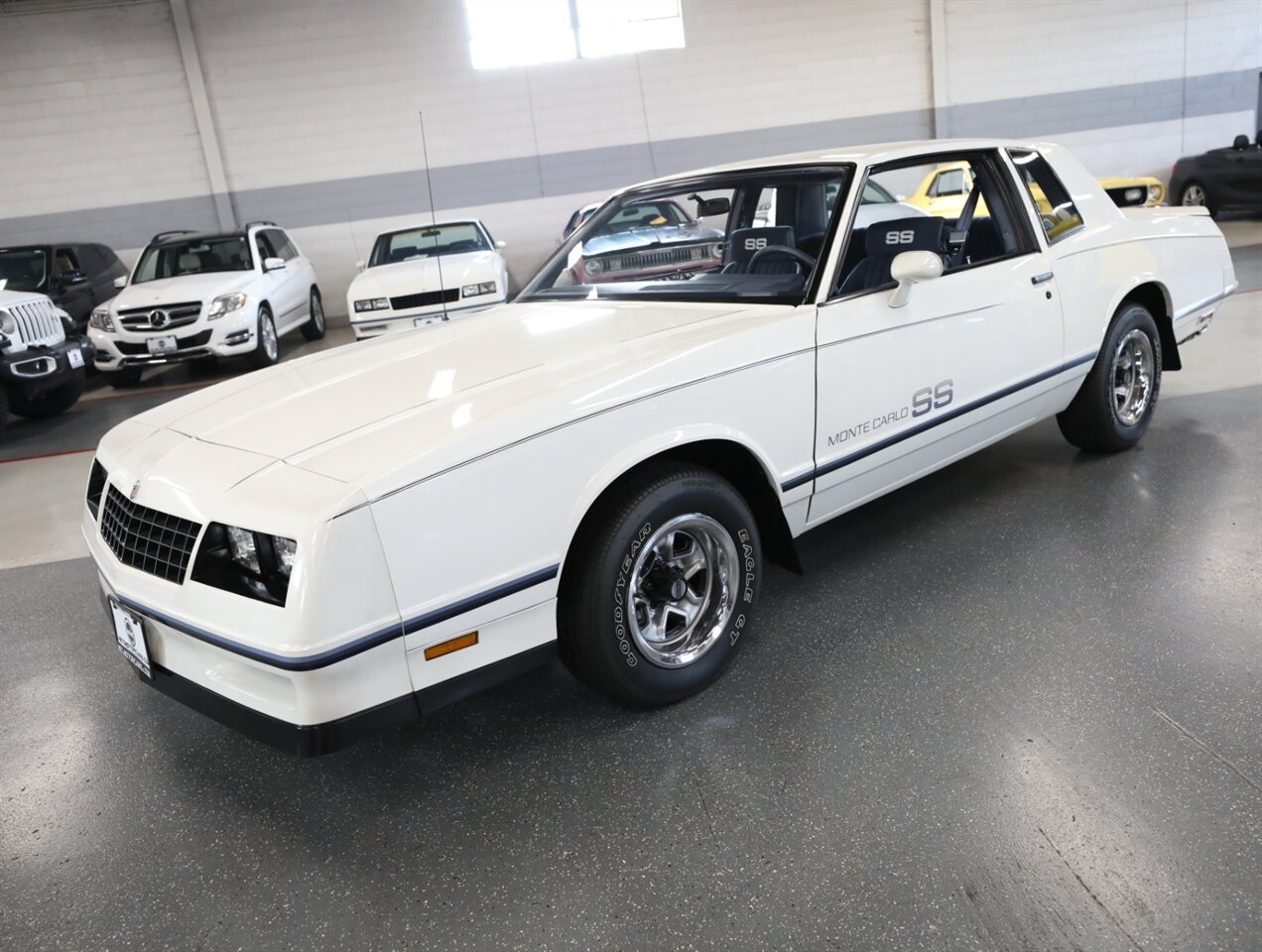 1984 Chevrolet Monte Carlo SS - Photo 4 - Addison, IL 60101