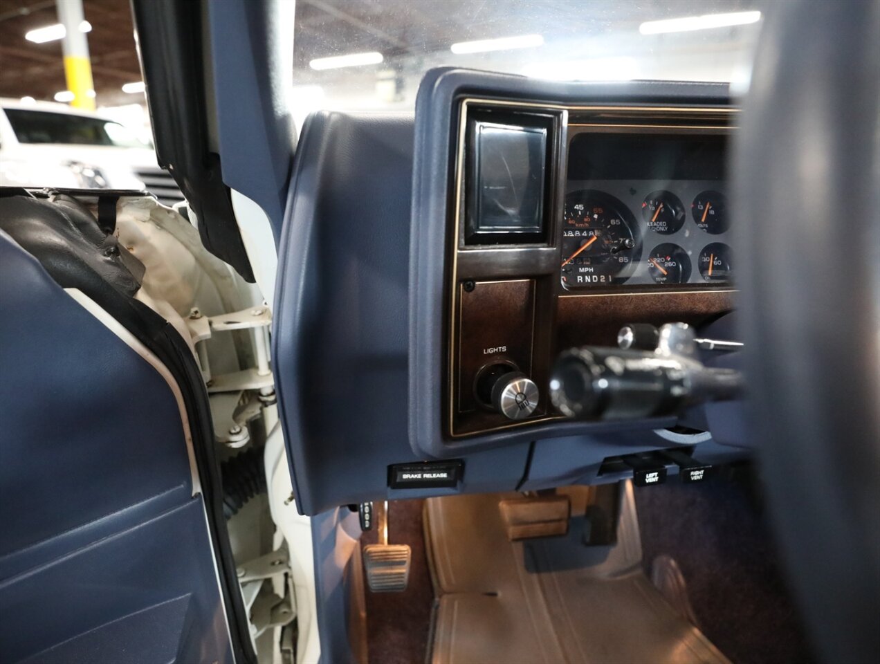 1984 Chevrolet Monte Carlo SS - Photo 52 - Addison, IL 60101
