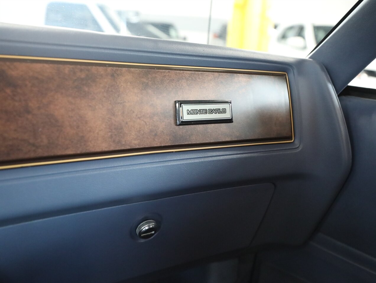 1984 Chevrolet Monte Carlo SS - Photo 47 - Addison, IL 60101