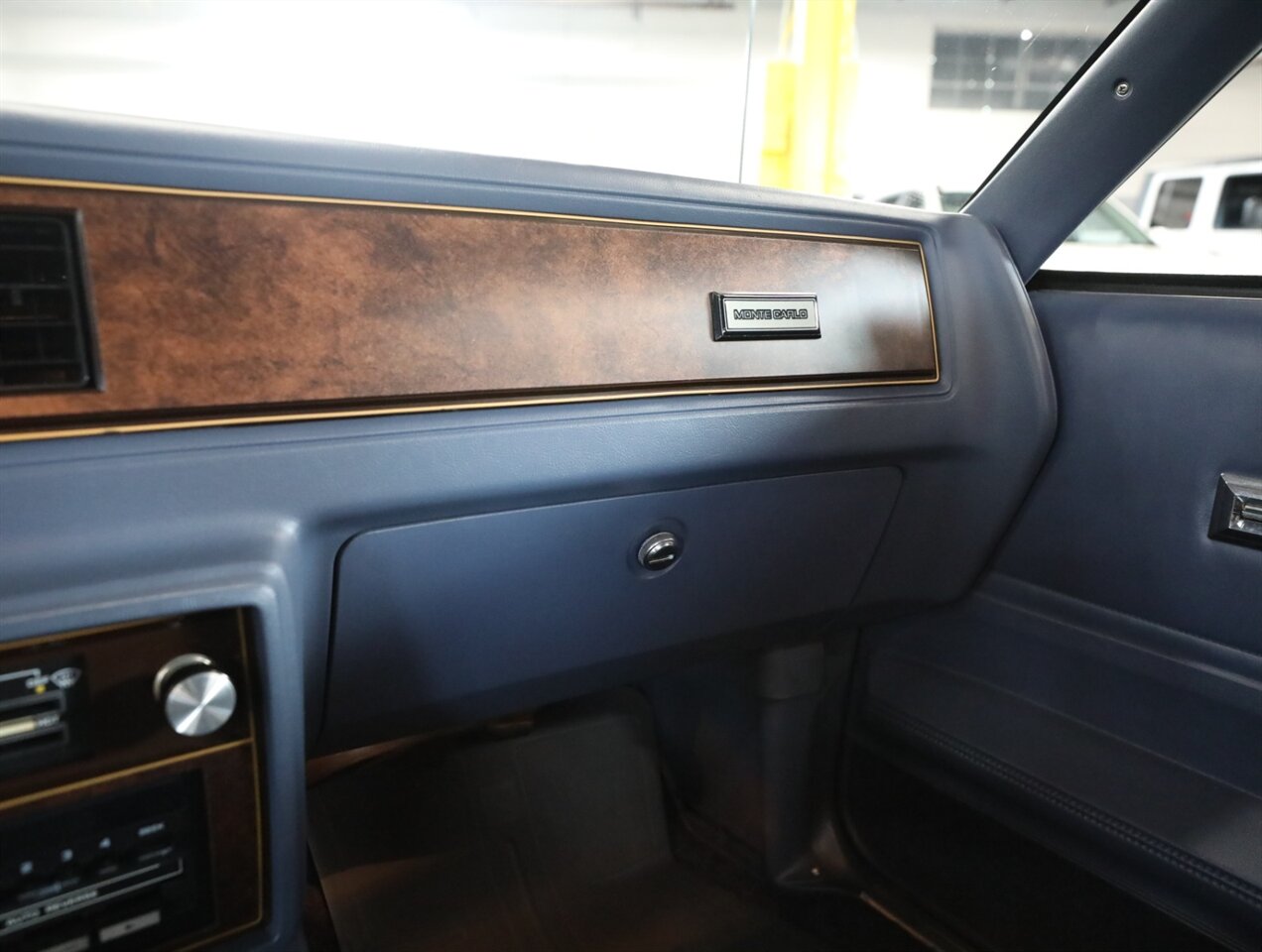1984 Chevrolet Monte Carlo SS - Photo 46 - Addison, IL 60101