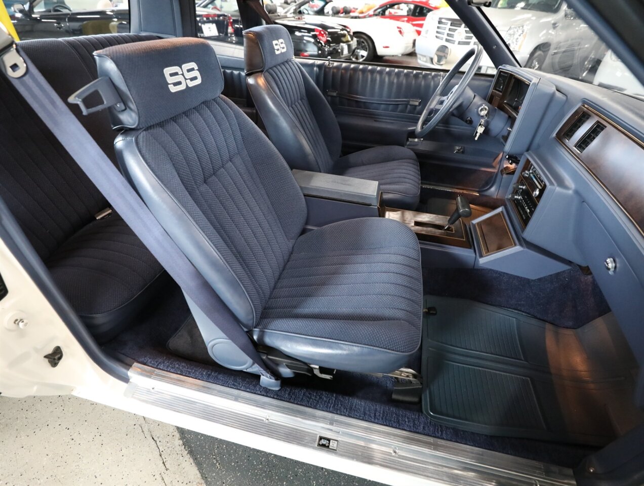 1984 Chevrolet Monte Carlo SS - Photo 31 - Addison, IL 60101