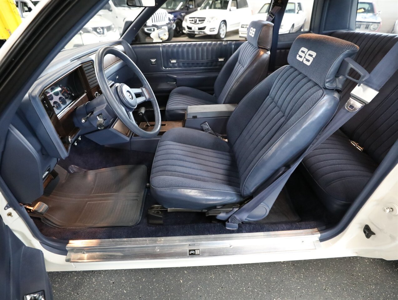 1984 Chevrolet Monte Carlo SS - Photo 43 - Addison, IL 60101