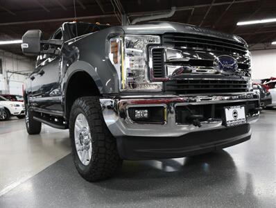 2019 Ford F-350 Super Duty XLT 4X4   - Photo 49 - Addison, IL 60101