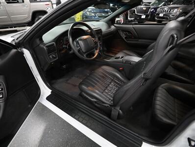 2002 Chevrolet Camaro SS   - Photo 31 - Addison, IL 60101