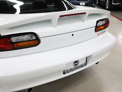 2002 Chevrolet Camaro SS   - Photo 15 - Addison, IL 60101