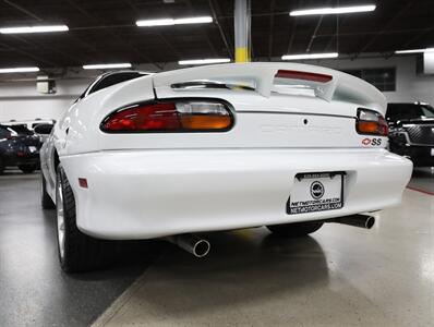 2002 Chevrolet Camaro SS   - Photo 16 - Addison, IL 60101