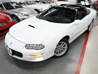 2002 Chevrolet Camaro Z28 SS   - Photo 2 - Addison, IL 60101