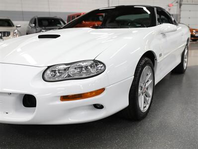 2002 Chevrolet Camaro SS   - Photo 5 - Addison, IL 60101