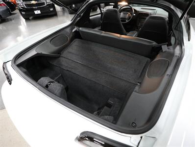 2002 Chevrolet Camaro SS   - Photo 26 - Addison, IL 60101