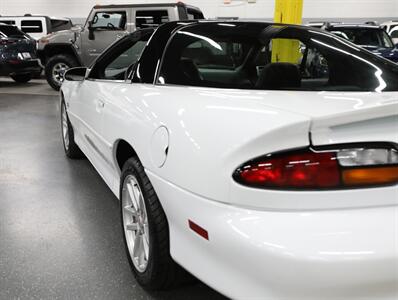 2002 Chevrolet Camaro SS   - Photo 19 - Addison, IL 60101
