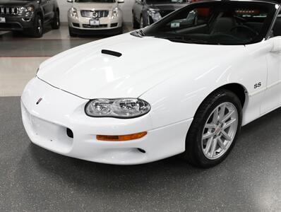 2002 Chevrolet Camaro SS   - Photo 3 - Addison, IL 60101