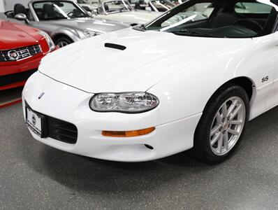 2002 Chevrolet Camaro Z28 SS   - Photo 3 - Addison, IL 60101