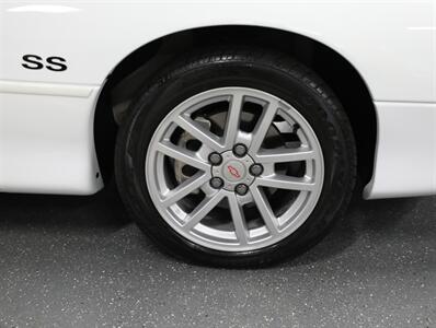 2002 Chevrolet Camaro SS   - Photo 47 - Addison, IL 60101