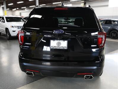 2016 Ford Explorer Sport AWD   - Photo 10 - Addison, IL 60101