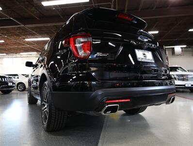 2016 Ford Explorer Sport AWD   - Photo 13 - Addison, IL 60101