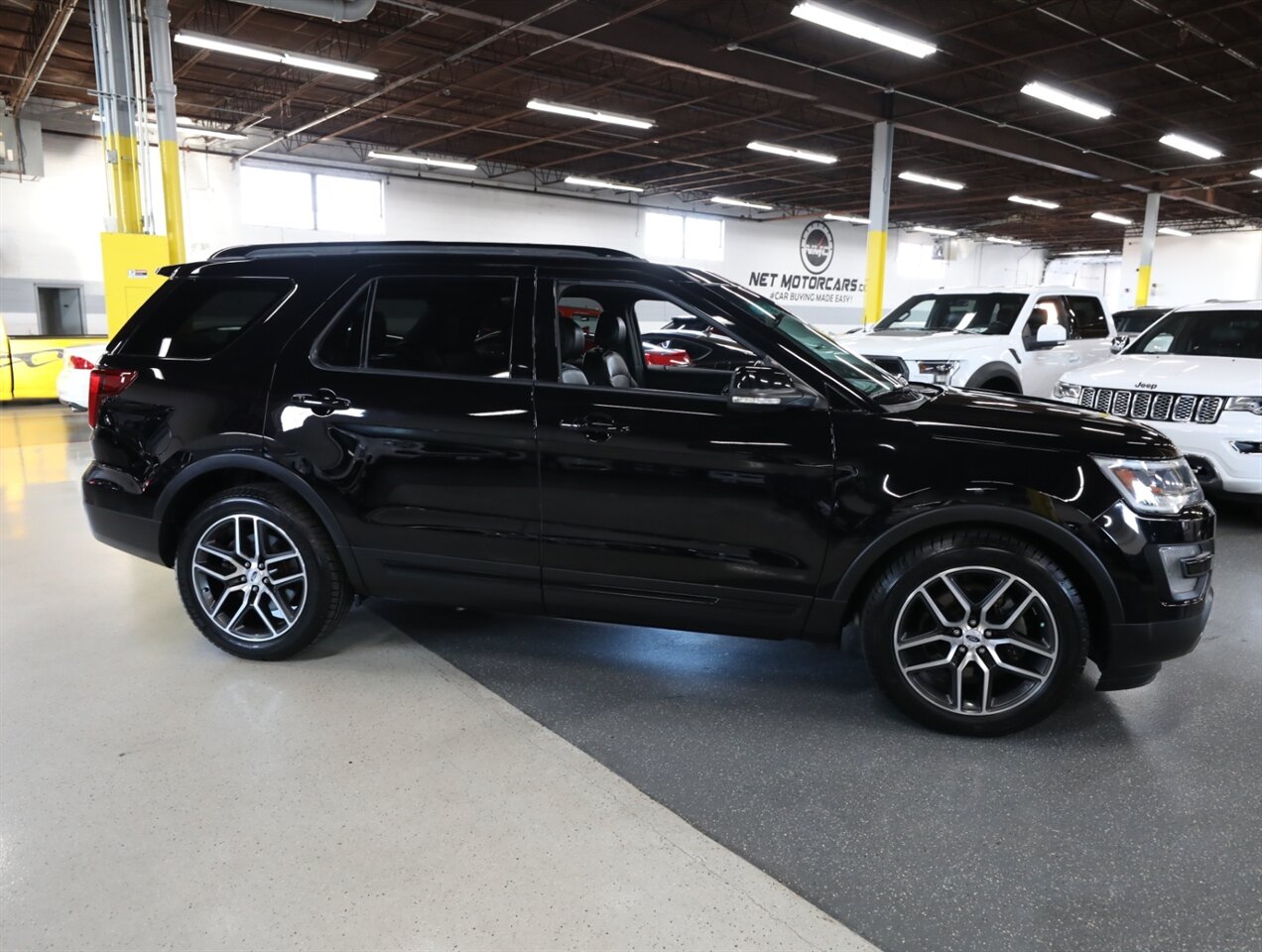 2016 Ford Explorer Sport AWD - Photo 8 - Addison, IL 60101