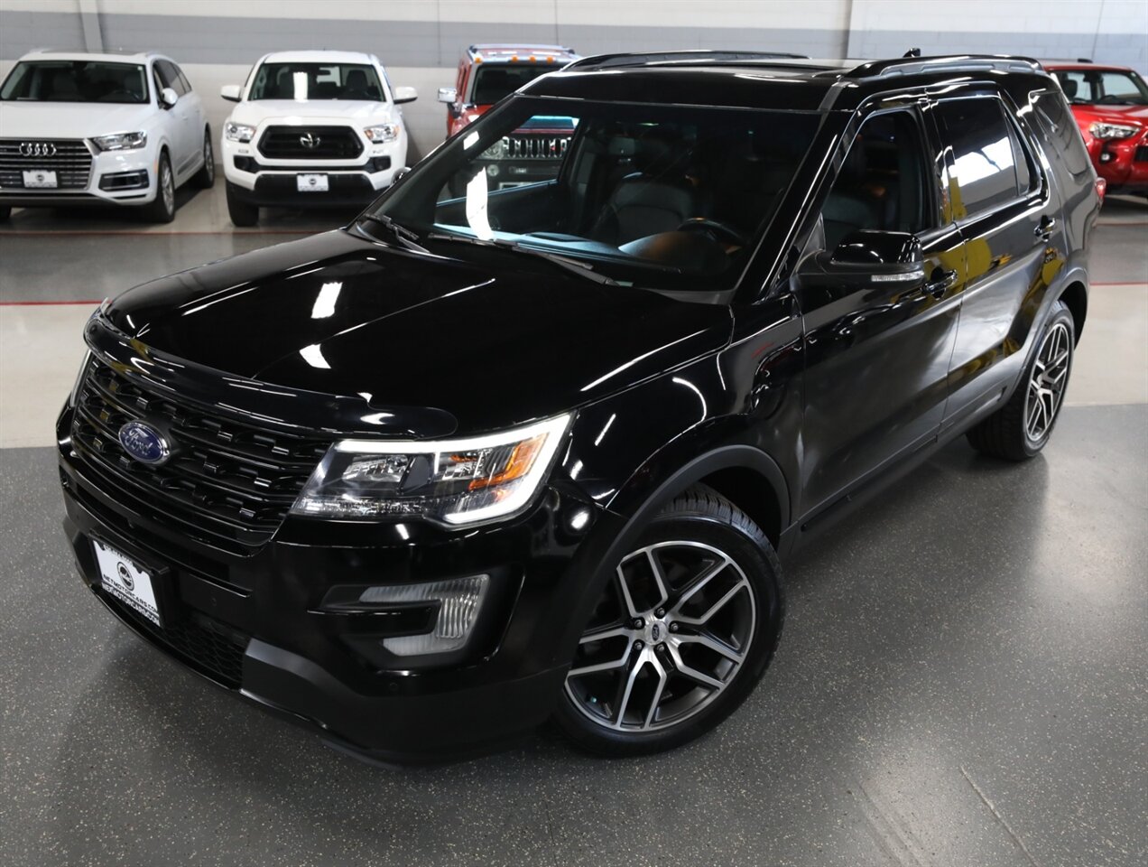 2016 Ford Explorer Sport AWD   - Photo 2 - Addison, IL 60101