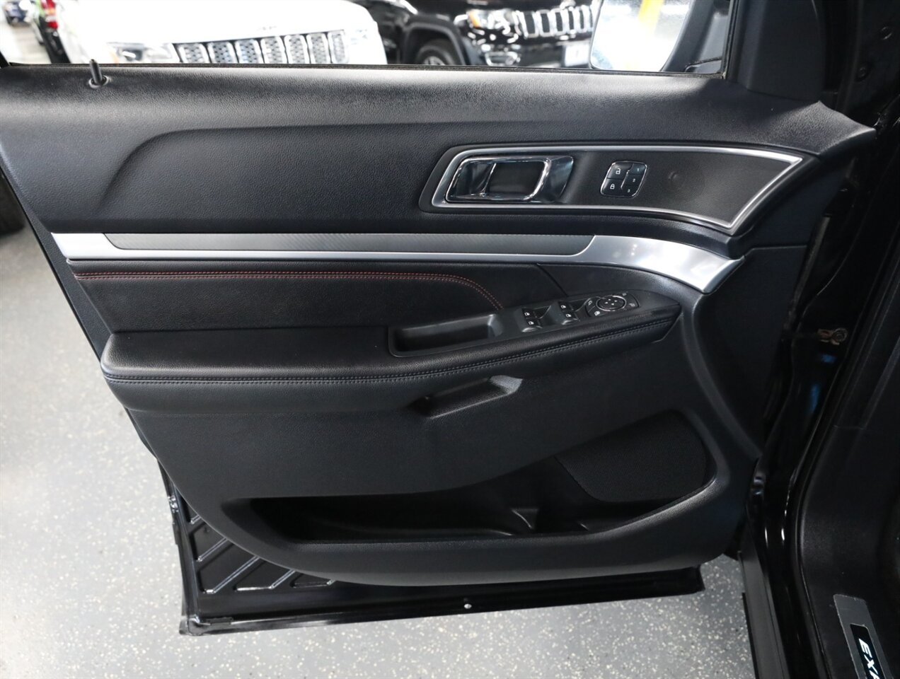 2016 Ford Explorer Sport AWD - Photo 33 - Addison, IL 60101