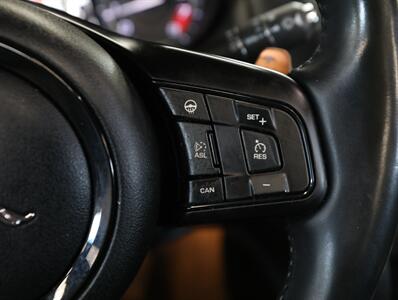 2015 Jaguar F-TYPE V8 S   - Photo 41 - Addison, IL 60101